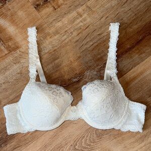 Playtex Thank Goodness It Fits Lace Underwire Bra